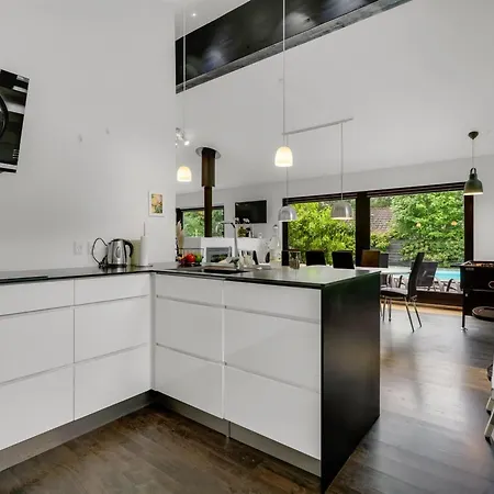 Ejnarine - 1-5km From The Sea By Interhome * Hals