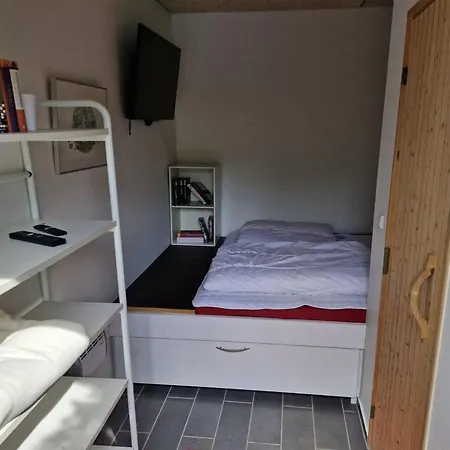 Ejnarine - 1-5km From The Sea By Interhome *