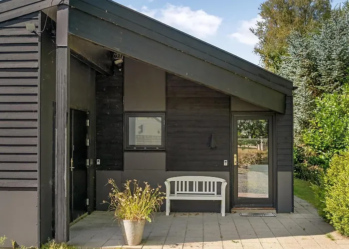 Дом отдыха Ejnarine - 1-5km From The Sea By Interhome